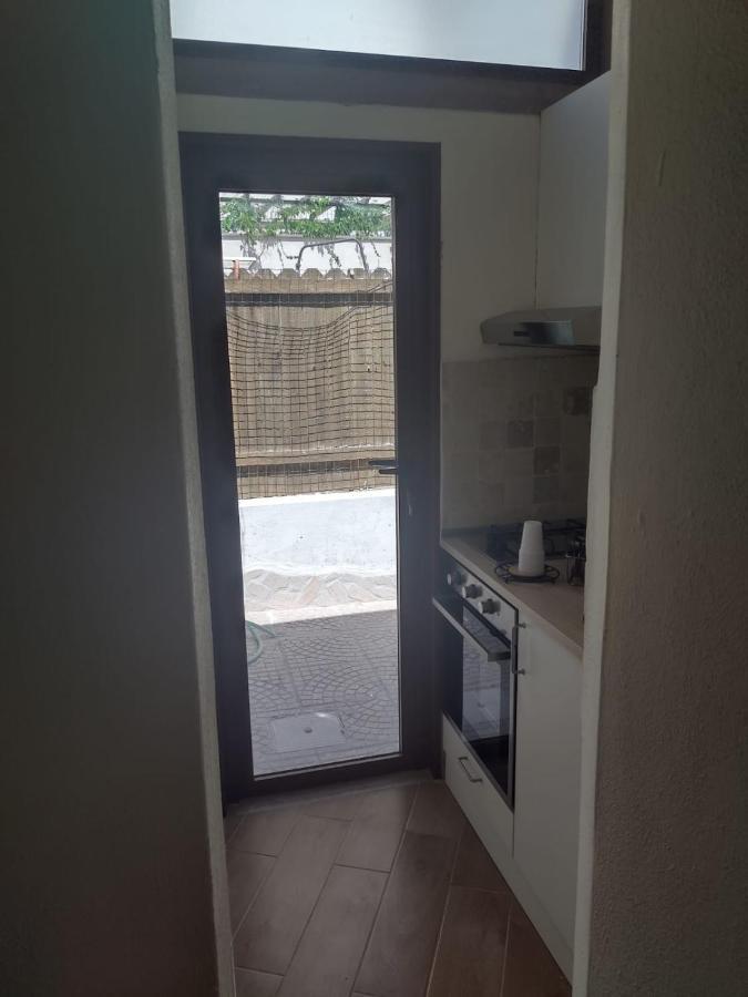 Amos Port-Suite Civitavecchia Exterior photo